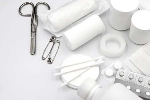 Industrial Adhesive selection for medical devices - What Medical-Grade Adhesive Selection Is Not For