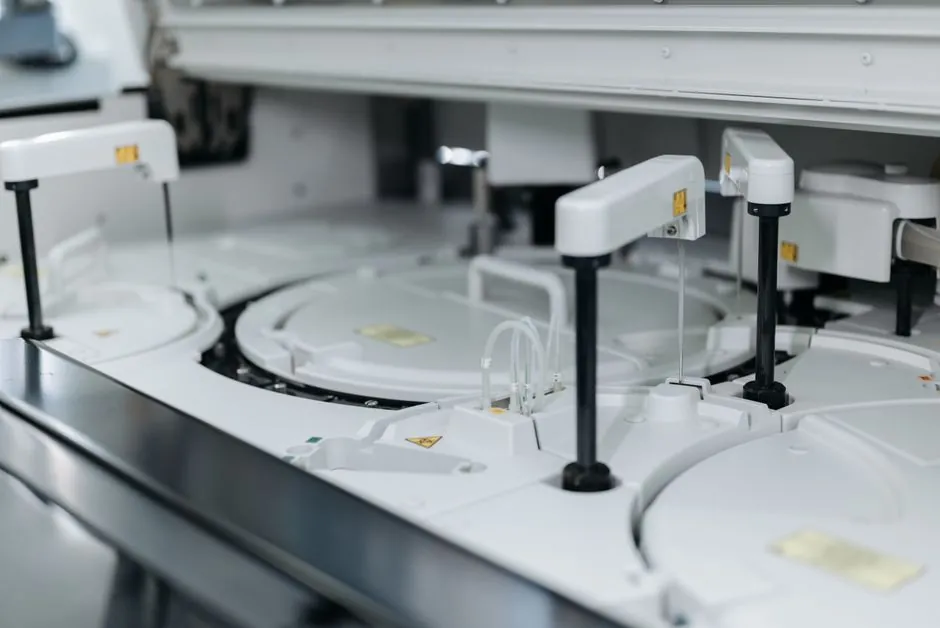 Medical Device Rubber Selection: Elastomer, Standard, and Sterilization Gates