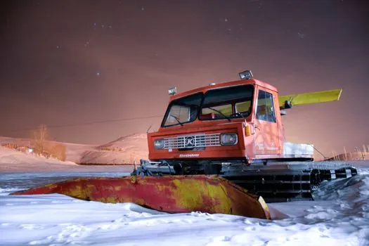 Mining Dump Truck selection for snow removal - When a Mining Truck Actually Does Touch Snow Duty