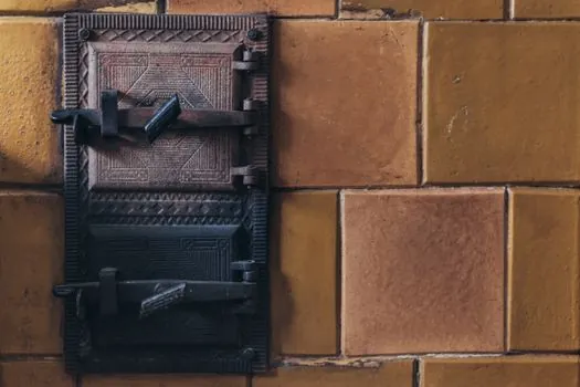 Fire Door selection for mining operations - Self-Closing and Positive Latch: the Functional Test