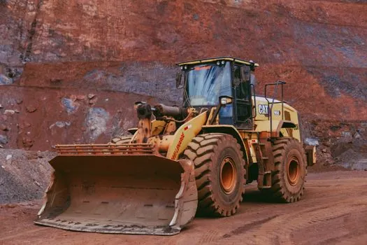 Roller Bearing selection for mining operations - Lubrication, contamination, and failure modes