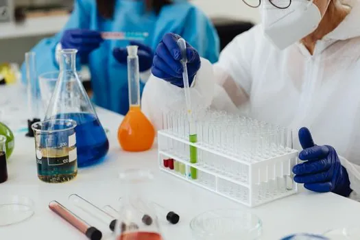 moisture analyzer certification checklist for emissions sampling system - Sample handling, consumables, and throughput