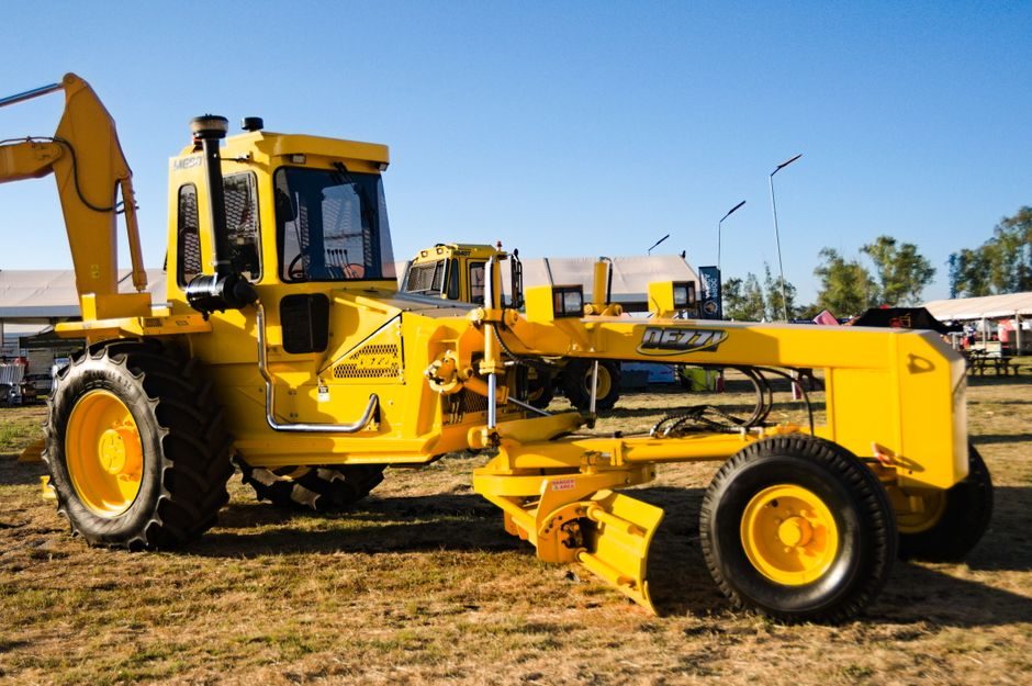 Motor Grader Selection Map for Demolition Projects