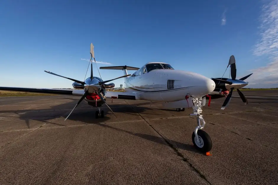 Nitrile Rubber (NBR) Selection for Aerospace: ACN, Hardness, Standards