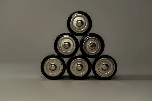 battery cell OEM vs ODM manufacturing - Who should choose OEM, who should choose ODM