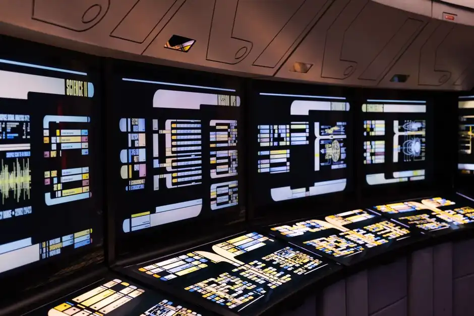 OEM vs ODM for Display Panels: Spec-Driven Sourcing Map