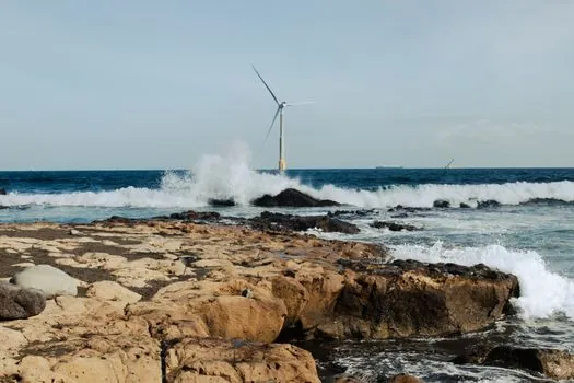 offshore wind competitive landscape 2026 - Floating Wind, Workforce, and Regional Pivot