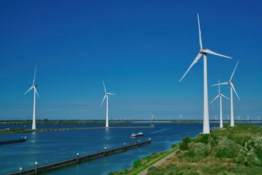 offshore wind manufacturing quality standards - Workforce and testing accreditation: ISO/IEC 17025 and the safety stack