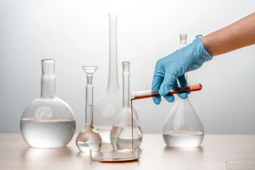 how to choose a Oil Seal - Step 3: Pick the Elastomer for Media and Temperature