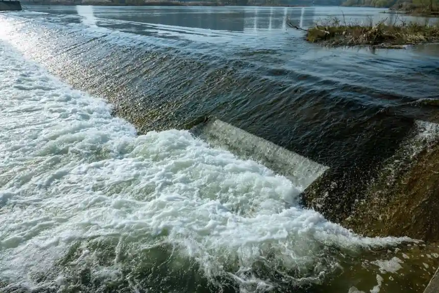Open Channel Flowmeter Selection 2026: Sizing, Principles, Spec Fit