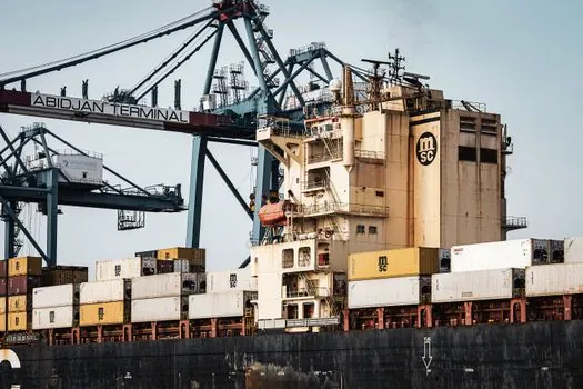 Overhead Bridge Crane selection for port and terminal operations - Inspection, Rebuild, and Lifecycle Cost Signals