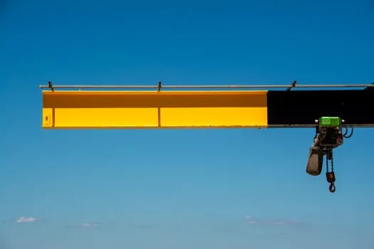 Overhead Bridge Crane selection for quarrying - Dust, Enclosure, and Drive Protection in Aggregate Plants