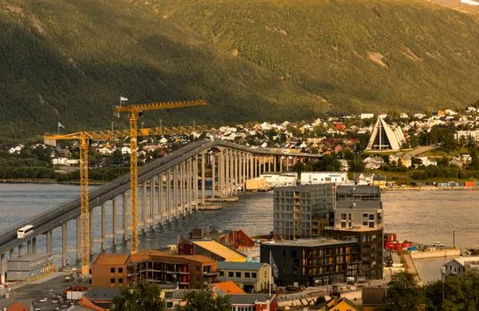 Overhead Bridge Crane selection for urban infrastructure - Hoist, electrification and control package