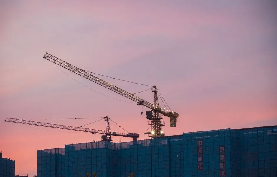 Overhead Bridge Crane Specs for Road Construction Sites