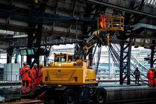 Pallet Stacker selection for port logistics - Walk-behind vs platform vs initial-lift: a criteria-based comparison