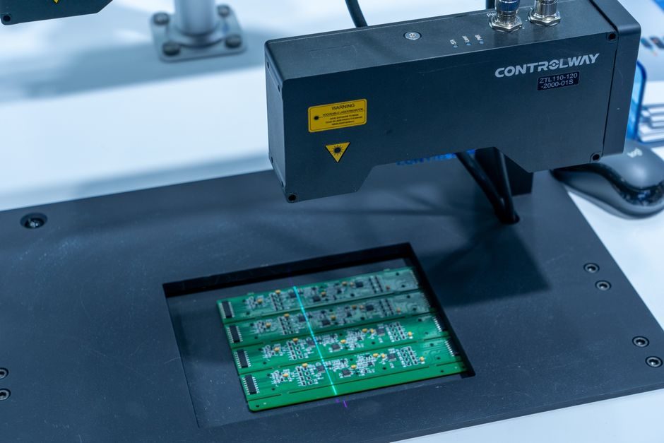PCB Manufacturing Equipment Selection Guide: Imaging, Etching, Plating, and Inspection