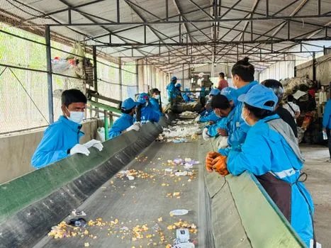 Conveyor Sorting Line selection for pharmaceutical distribution - Comparison: Four Sorter Bodies Against Decision Criteria