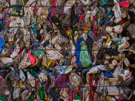 Pile Driver selection for landfill operations - Soil and liner interaction: the landfill-specific constraint