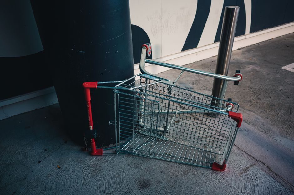 Platform Trolley vs Order Picker for Certificate Traceability: Spec Map