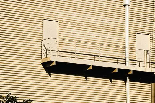 Polyurethane Insulation selection for prefabricated construction - Format options for prefab envelope: board, sandwich, integrated, door-fill