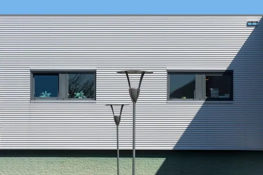 Polyurethane Insulation selection for schools - Moisture, Dimensional Stability, and Acoustic Behaviour