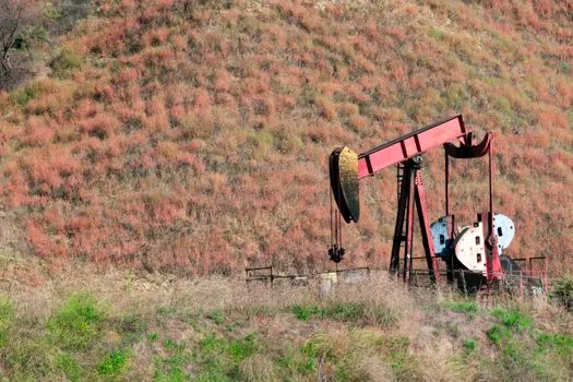 POM selection for oil and gas - Failure modes seen in the field, and how to recognise them