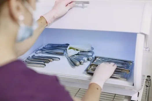 POM selection for medical devices - Sterilisation compatibility: what each method does to POM