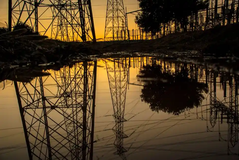 Power Grid Industry 4.0 Adoption: Standards, Sensing Stack, and Procurement Spec Map