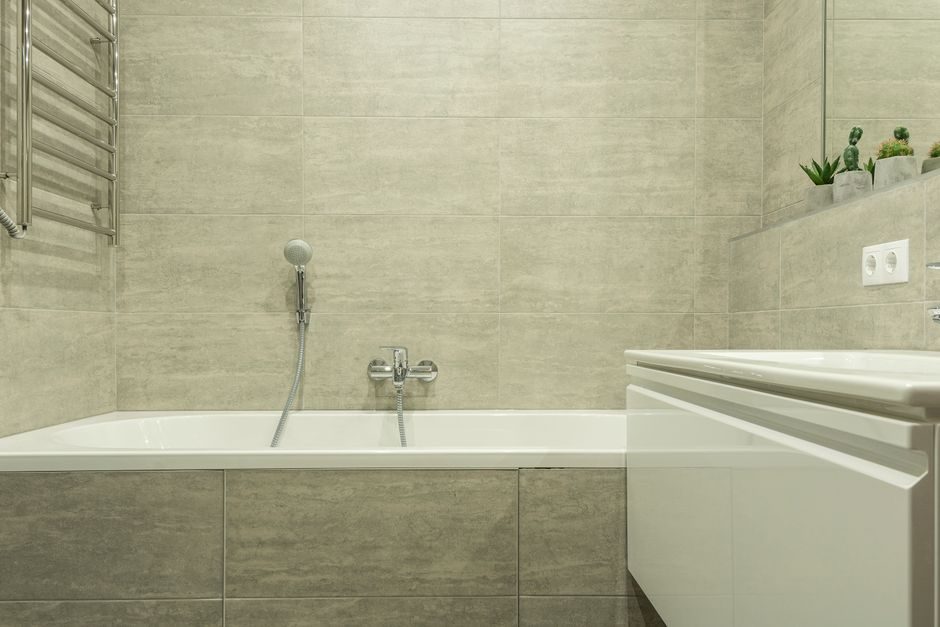 Power mixer selection for plumbing installation: a spec-first buying map