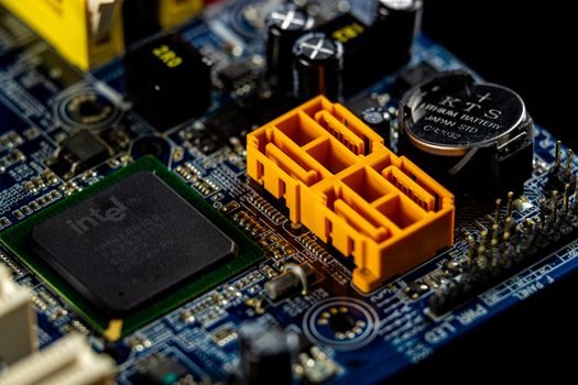 power semiconductor industry 4.0 adoption - Failure Modes and Limitations: What Industry 4.0 Does Not Fix