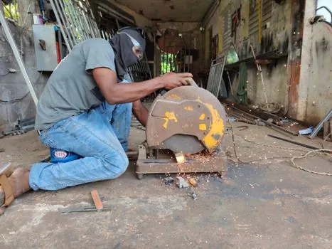 Power Trowel selection for demolition work - Power Source and Rental Cost Signals (2026)