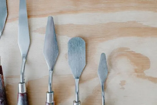 Power Trowel selection for masonry - Finish, Combination, and Float Shoe: Matching Blade Type to Pass Order