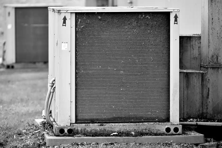 Precision Air Conditioning 2026: Ten-Vendor Map, AI Load Pull, and Spec Gates