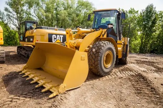 Truck-Mounted Crane selection for quarrying - Load Chart Interpretation and Real Quarry Cases