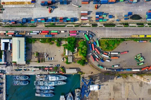 Reach Truck selection for port logistics - Limits, Failure Modes, and When to Walk Away