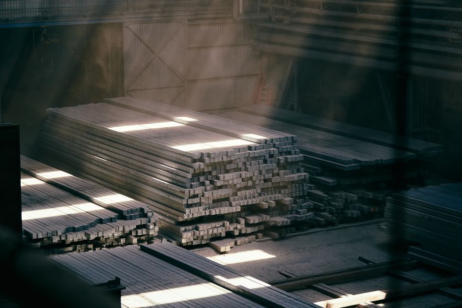 Rebar Supply Shortage 2026: Price Spikes, Sourcing Risk, and Stockpile Specs