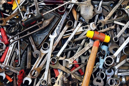 Retaining Ring installation guide - Tooling: Pliers, Applicators, and Spirolox Mandrels