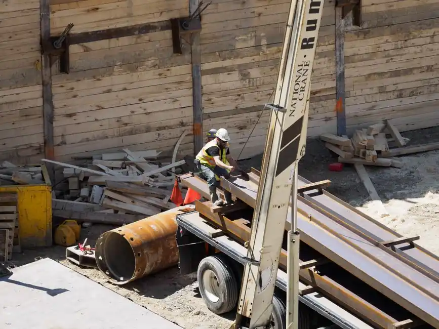 Roller bearing selection for material handling: 2026 spec map