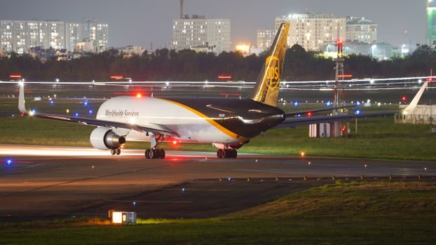 Roller Conveyor selection for air cargo - Trackable 2026 Signals for the Next Spec Cycle
