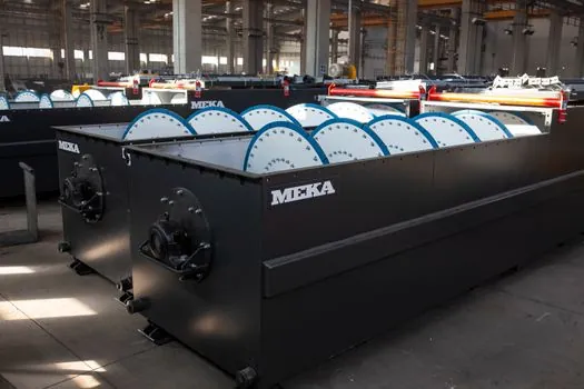 roller conveyor vs Conveyor Chain - Materials, Bearings, and Wear Parts