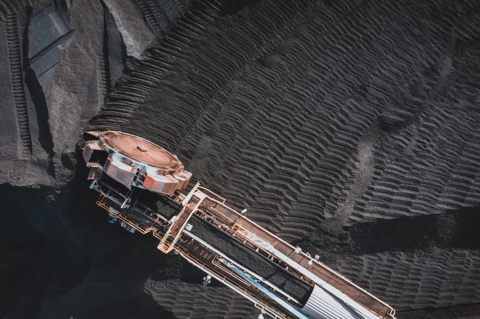 Roller vs Screw Conveyor: Load-Rating Selection Map