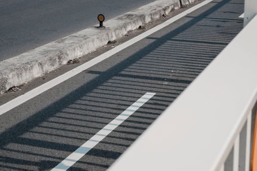 Safety Barrier buying guide 2026 - Zener vs isolated: 4-axis comparison