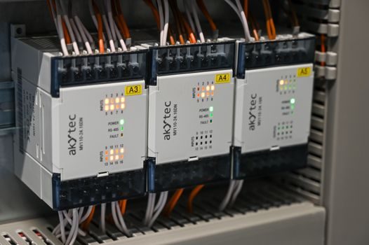 safety barrier selection criteria for mcc panel - Standards, Wiring, and the IEEE 1683 Spec Hook