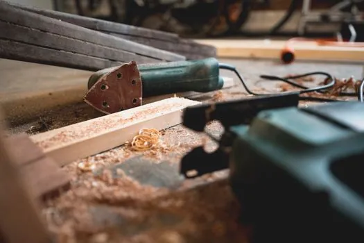 Sander selection for interior finishing - Dust extraction: from optional to mandatory on interior sites