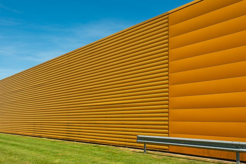 Sandwich Panel Selection Guide: Core, Steel, Fire, Cert
