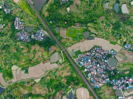 satellite sourcing from China guide - Satellite Sourcing From China: Who Should and Should Not Use This Path