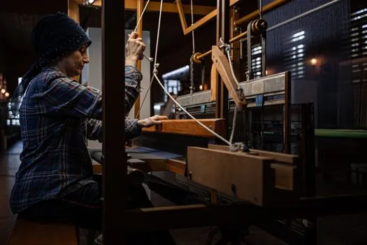 Self-Aligning Bearing selection for textile mills - Who self-aligning is for, and who should use something else