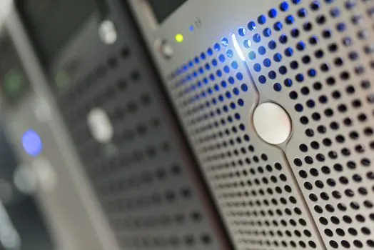 server hardware market share by manufacturer - Legacy Sizing Tables Still Cited in 2026