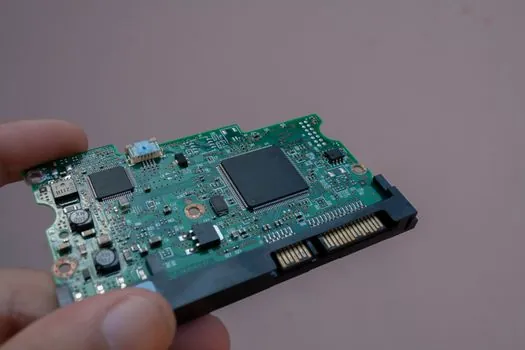 Servo Drive suppliers and manufacturers - Selection criteria: matching drive specs to axis requirements