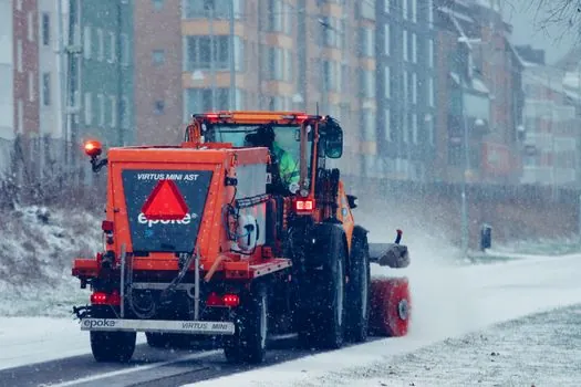 Shield Machine selection for snow removal - What this rules out and where the limits sit